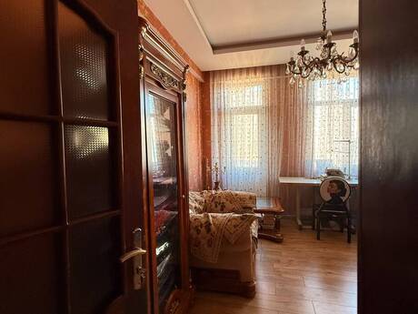 4-room apartment, 145 m², İnşaatçılar: 420 000 ₼ 5
