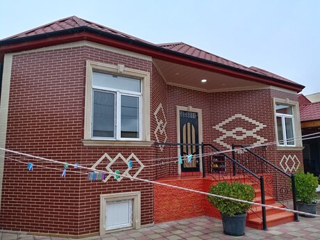 4 otaqlı həyət evi, 120 m², Qala: 135 000 ₼ 2