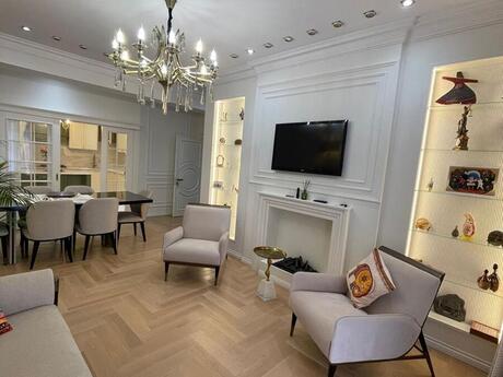4 otaqlı mənzil, 156 m², Nəsimi: 750 000 ₼ 2