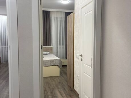 Kirayə 3 otaqlı mənzil, 100 m², 20 Yanvar: 1 200 ₼/ay 4