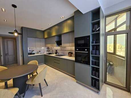 Kirayə 3 otaqlı mənzil, 142 m², 28 May: 2 300 ₼/ay 2