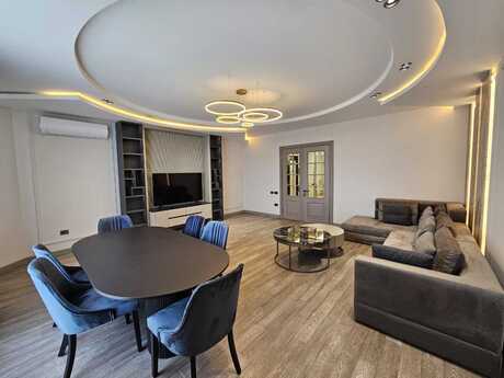 Kirayə 3 otaqlı mənzil, 142 m², 28 May: 2 300 ₼/ay 4