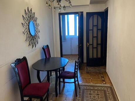 Kirayə 3 otaqlı mənzil, 70 m², Səbail: 700 ₼/ay 3