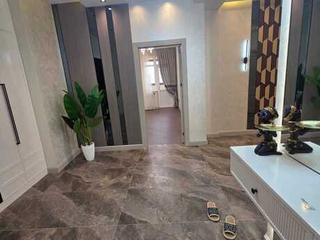 3 otaqlı mənzil, 135 m², İnşaatçılar: 375 000 ₼ 5