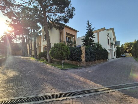 Elan №6367701 - Bakı, 20 Yanvar m., 5 otaqlı, 330 m²