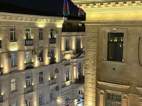 2-room apartment, 75 m², Sahil: 340 000 ₼ 4