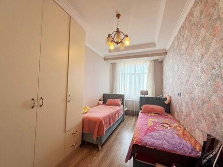 3 otaqlı mənzil, 100 m², Gənclik: 215 000 ₼ 3