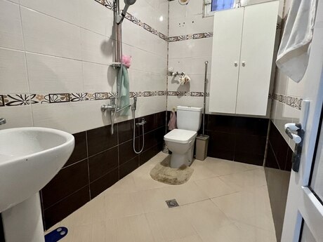 6 otaqlı həyət evi, 160 m², M.Ə.Rəsulzadə: 195 000 ₼ 5