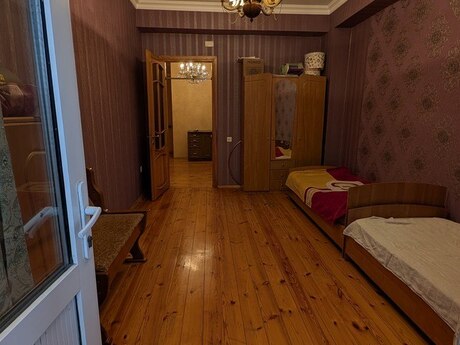 3 otaqlı mənzil, 135 m², 20 Yanvar: 350 000 ₼ 4