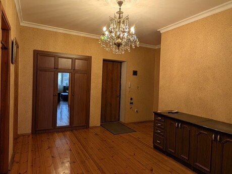 Elan №6466422 - Bakı, 20 Yanvar m., 3 otaqlı, 135 m², 11/17 mərtəbə