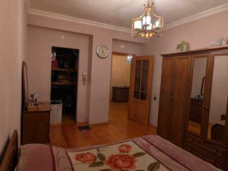 3 otaqlı mənzil, 130 m², Memar Əcəmi: 350 000 ₼ 2