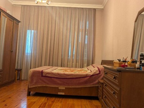 Elan №6466415 - Bakı, Memar Əcəmi m., 3 otaqlı, 130 m², 11/17 mərtəbə