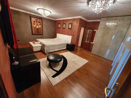 3 otaqlı mənzil, 80 m², İçəri Şəhər: 325 000 ₼ 3