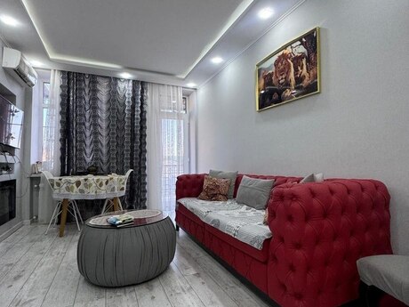 2-room apartment for rent, 68 m², Sahil: 1 100 ₼/mo 3