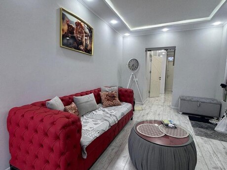 2-room apartment for rent, 68 m², Sahil: 1 100 ₼/mo 2