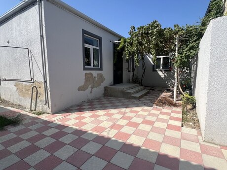 4 otaqlı həyət evi, 145 m², Binə: 73 000 ₼ 2
