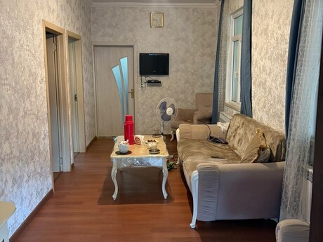 3 otaqlı həyət evi, 65 m², Binə: 85 000 ₼ 3