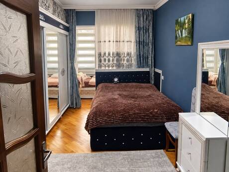 2 otaqlı mənzil, 70 m², Massiv D: 140 000 ₼ 3
