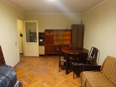 Kirayə 1 otaqlı mənzil, 40 m², İnşaatçılar: 400 ₼/ay 3