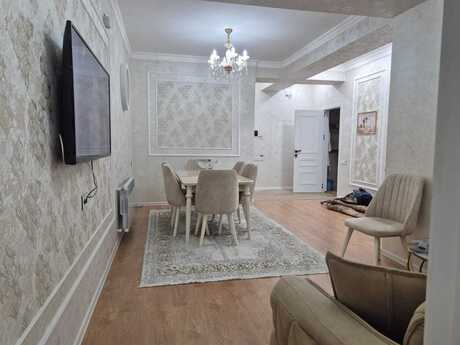 3-room apartment, 85 m², 20 Yanvar: 239 000 ₼ 2