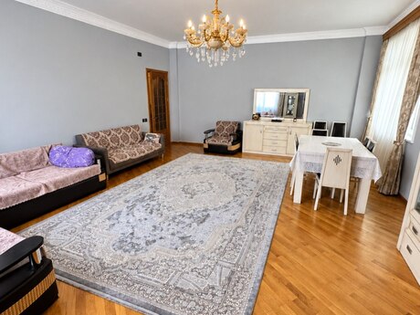 3 otaqlı mənzil, 162 m², Elmlər Akademiyası: 450 000 ₼ 2