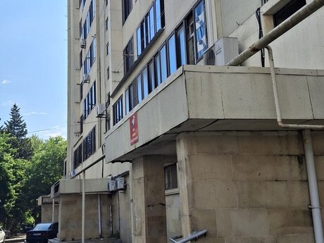 2 rooms · 65 m² · floor 2/9, Azadlıq Prospekti