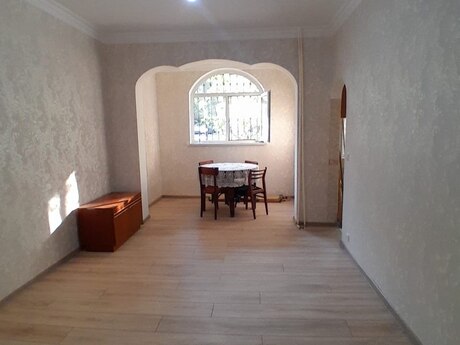 2 otaqlı mənzil, 45 m², Memar Əcəmi: 137 500 ₼ 2