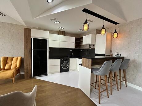 Elan №6466729 - Bakı, 28 May m., 2 otaqlı, 62 m², 10/22 mərtəbə
