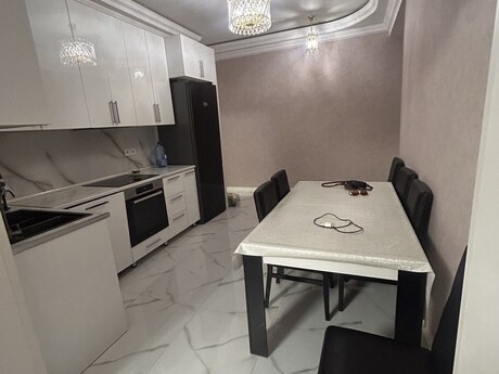 Аренда: 3-комнатная квартира, 90 м², Qara Qarayev: 1 000 ₼/мес 3
