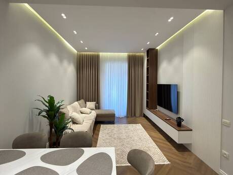 2-room apartment for rent, 65 m², Ağ şəhər: 2 000 ₼/mo 4