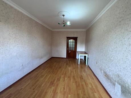 Аренда: 3-комнатная квартира, 50 м², Azadlıq Prospekti: 450 ₼/мес 3