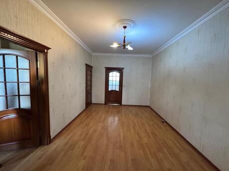 Аренда: 3-комнатная квартира, 50 м², Azadlıq Prospekti: 450 ₼/мес 5