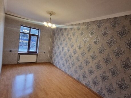 Elan №6466858 - Bakı, Nərimanov r., 3 otaqlı, 80 m², 2/5 mərtəbə