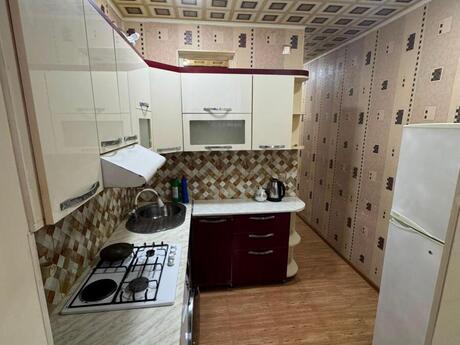 Kirayə 1 otaqlı mənzil, 40 m², Qara Qarayev: 550 ₼/ay 3