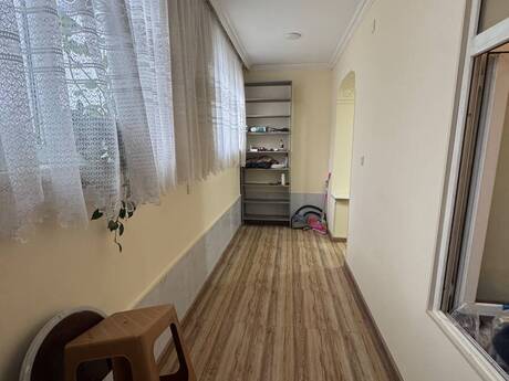 Kirayə 1 otaqlı mənzil, 40 m², Qara Qarayev: 550 ₼/ay 4