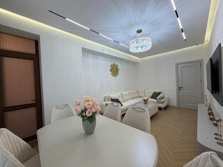 3 otaqlı mənzil, 108 m², 28 May: 430 000 ₼ 4