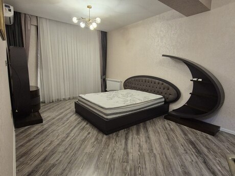 2-room apartment, 114 m², 28 May: 330 000 ₼ 2
