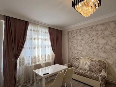 3-room apartment for rent, 105 m², Zığ: 600 ₼/mo 3