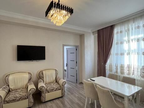 3-room apartment for rent, 105 m², Zığ: 600 ₼/mo 4