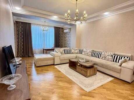 Elan №6467072 - Bakı, Badamdar q., 3 otaqlı, 126 m², 2/16 mərtəbə