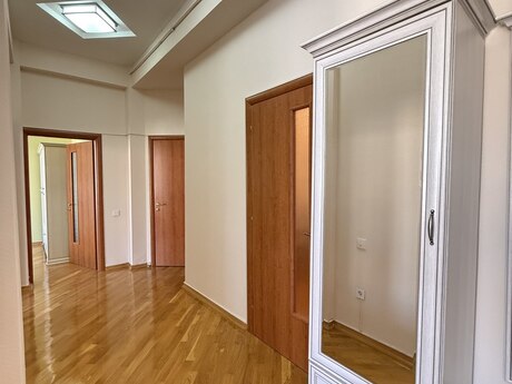 4 otaqlı mənzil, 134 m², İçəri Şəhər: 650 000 ₼ 2
