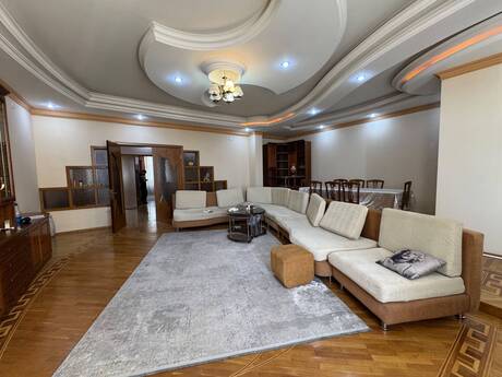 Объявление №6467090 - Баку, м. Элмляр Академиясы, 3-комн., 153 м², 9/11 этаж