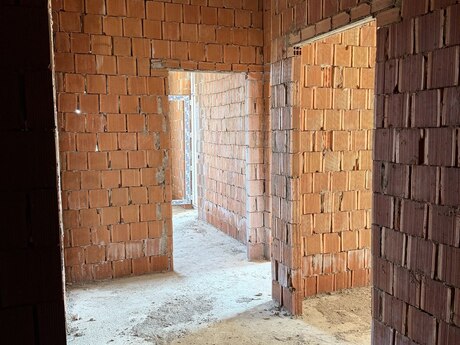 2-room apartment, 77 m², Ceyranbatan: 90 000 ₼ 5