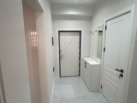 2 rooms · 60 m² · floor 10/17, Elmlər Akademiyası