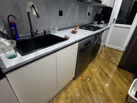 Elan №6467195 - Bakı, Azadlıq Prospekti m., 3 otaqlı, 85 m², 2/13 mərtəbə