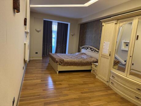 4 otaqlı mənzil, 147 m², Nəriman Nərimanov: 427 000 ₼ 4