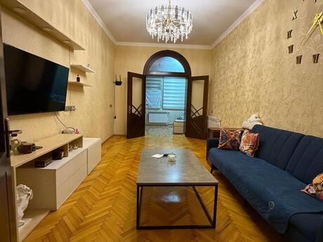 Объявление №6467261 - Сумгаит, Сумгаит, 2-комн., 72 м², 2/4 этаж