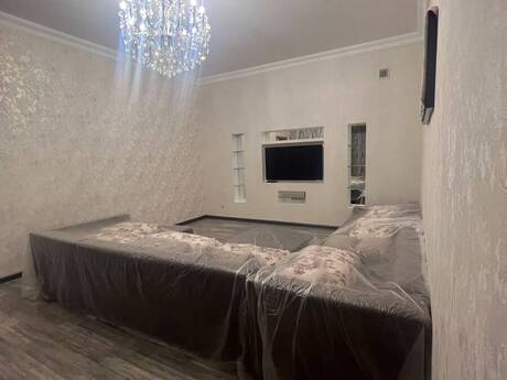 Elan №6467305 - Bakı, İnşaatçılar m., 4 otaqlı, 200 m²