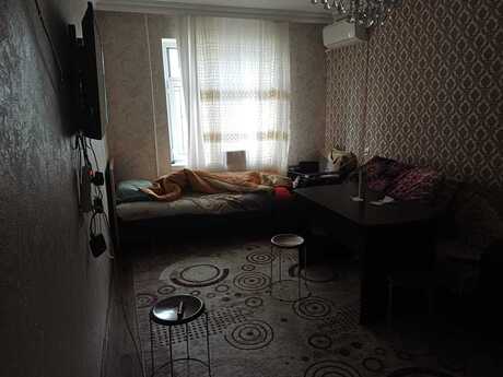 3-room apartment for rent, 60 m², Həzi Aslanov: 200 ₼/mo 3