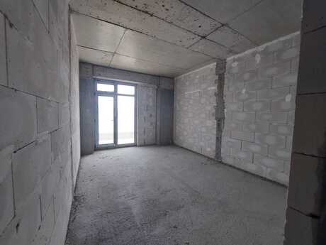 4-комнатная квартира, 180 м², Elmlər Akademiyası: 500 000 ₼ 4